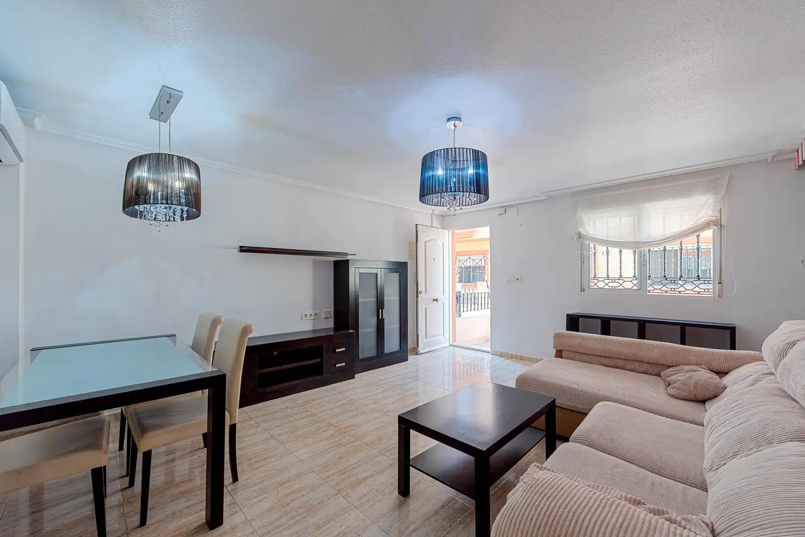 Houses for sale in Redován, Alicante