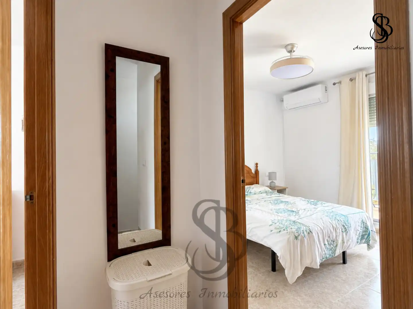 Habitación de Casa adosada en venta en Busot con Aire acondicionado, Calefacción y Jardín privado