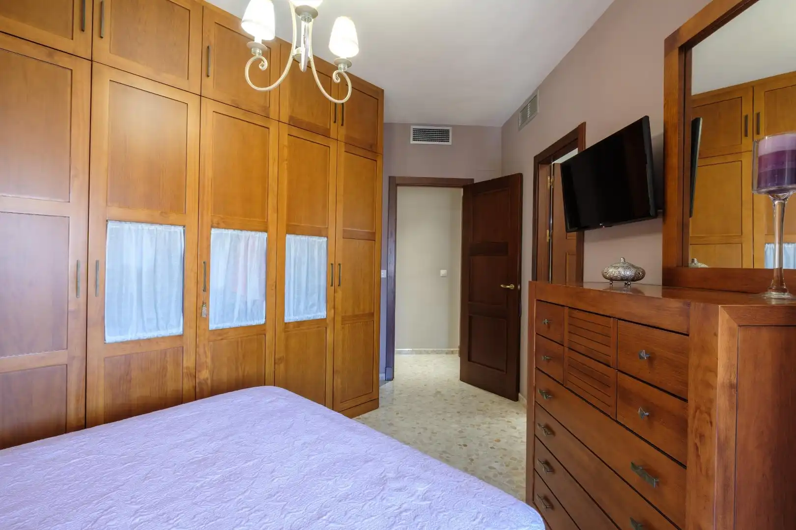 Habitación de Piso en venta en Alcalá de Guadaira con Aire acondicionado, Jardín privado y Terraza