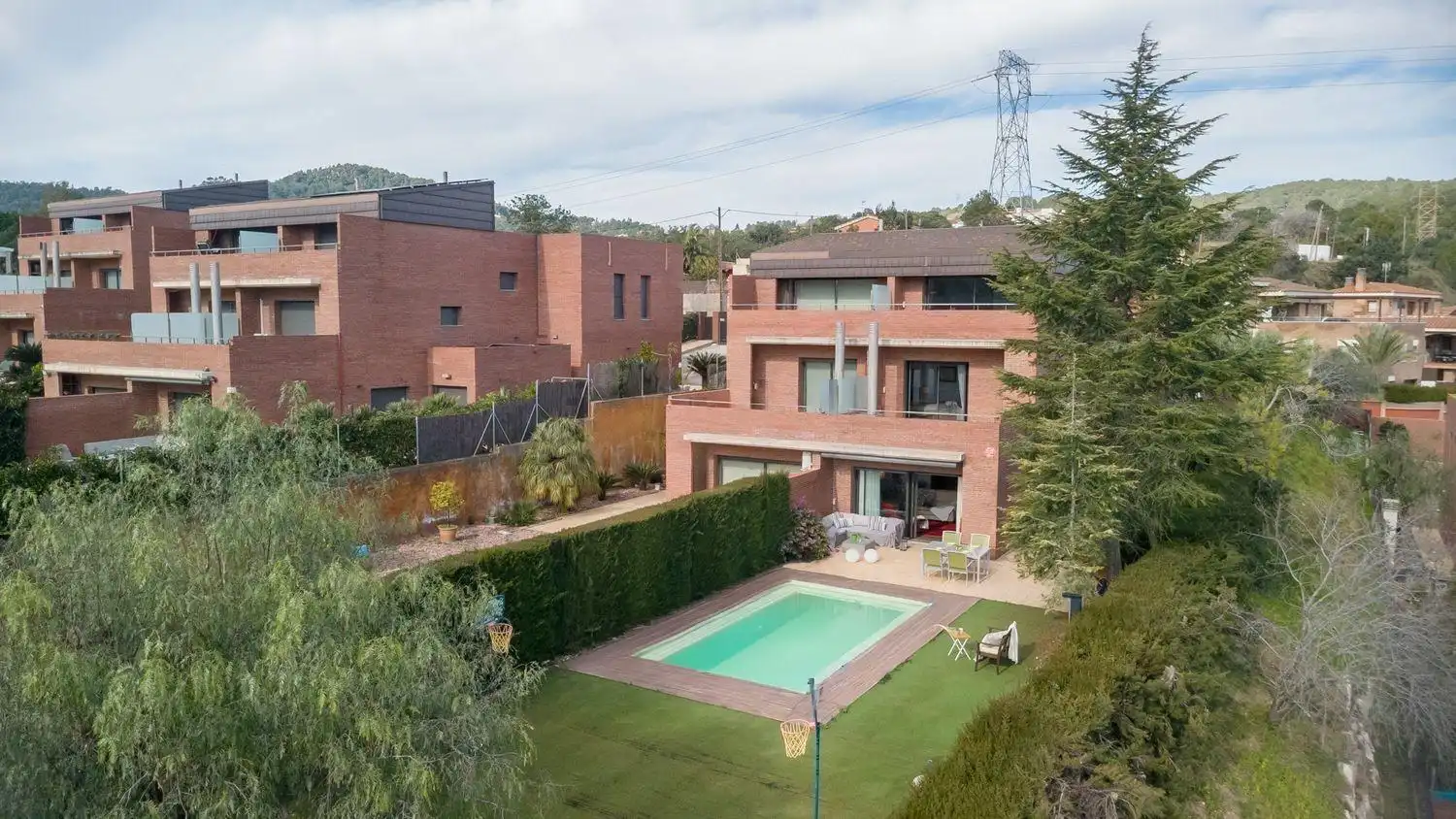 Vista exterior de Casa adosada en venda en Castellvell del Camp amb Calefacció