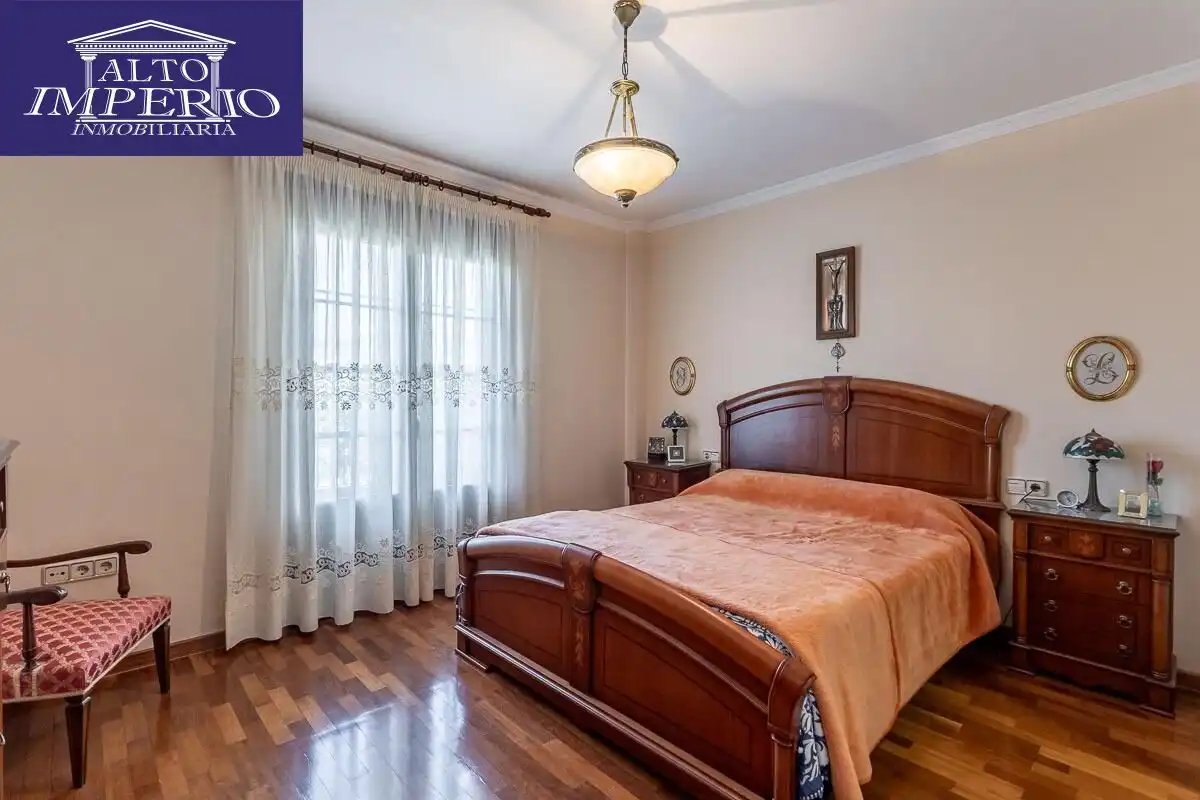 Casa con giardino in vendita a Calle MARIANA PINEDA, imagen 19