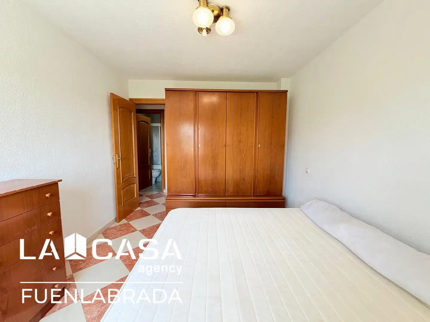 Habitación de Piso en venta en Fuenlabrada con Aire acondicionado, Calefacción y Terraza