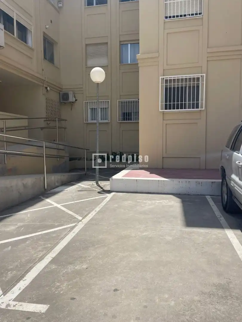 Piso en venta en El Cónsul - Ciudad Universitaria - El Romeral