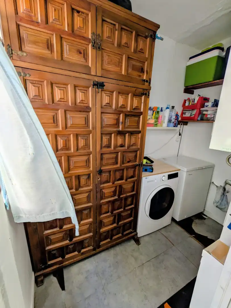 Kitchen of Flat for sale in Sur
