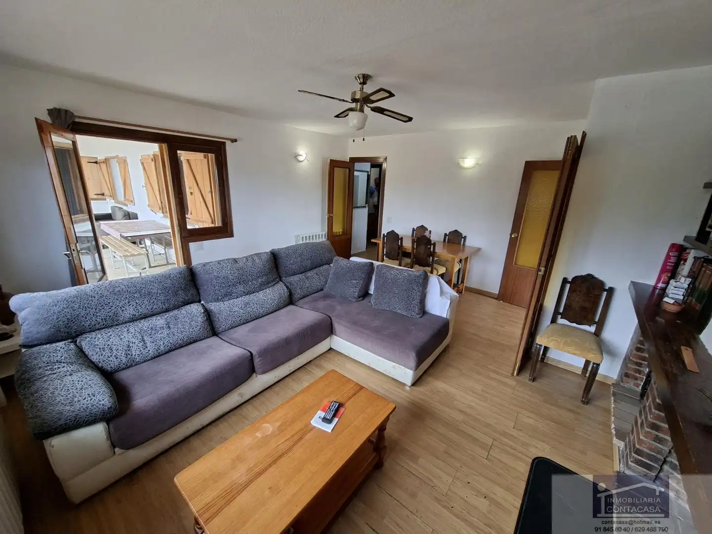 Sala d'estar de Finca rústica en venda en Bustarviejo amb Calefacció i Terrassa