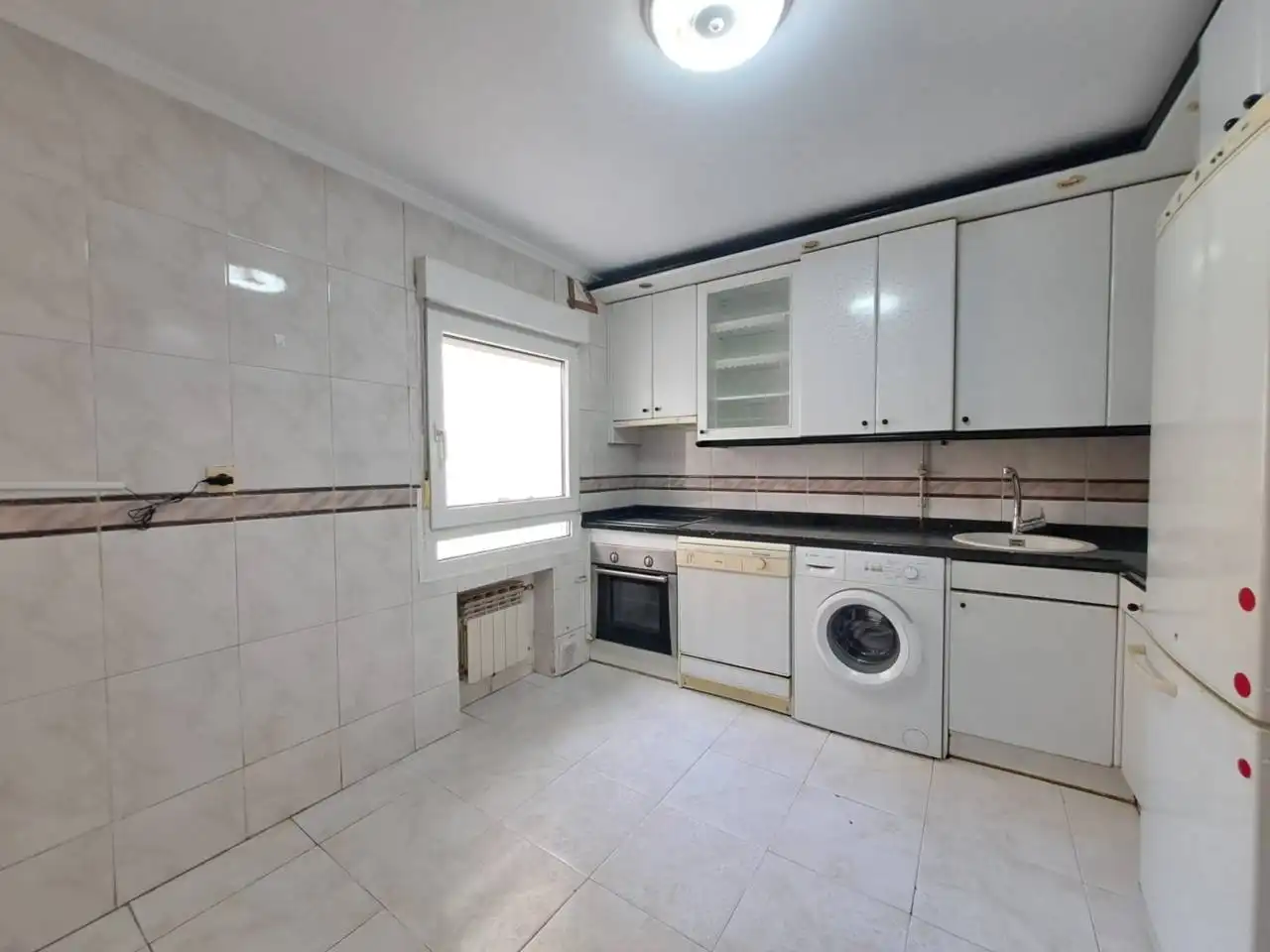 Cocina de Piso en venta en Burgos con Calefacción