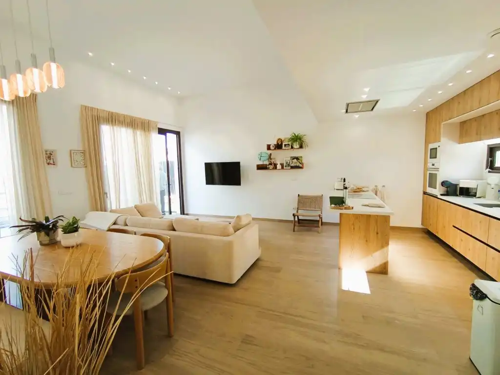 Casa con terraza en venta en Carrer Ecuador, imagen 6