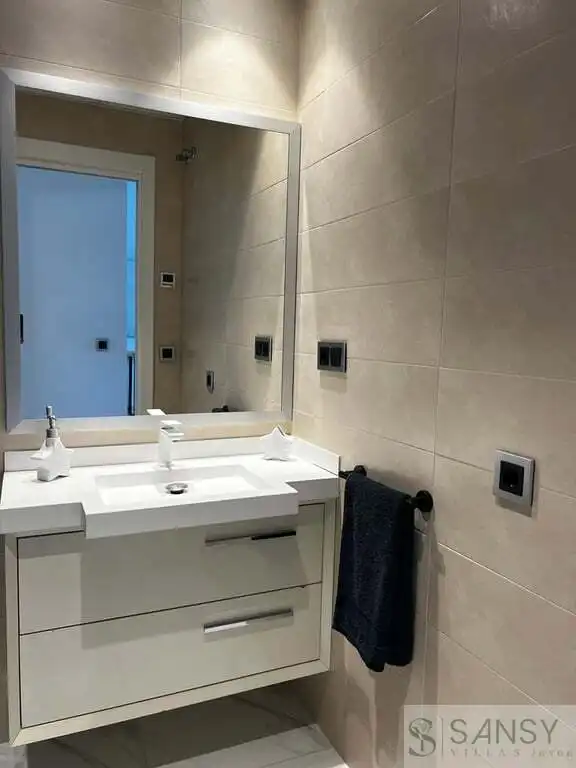 Bathroom of Apartments for sale in Benidorm  with Air Conditioner, Heating and Terrace