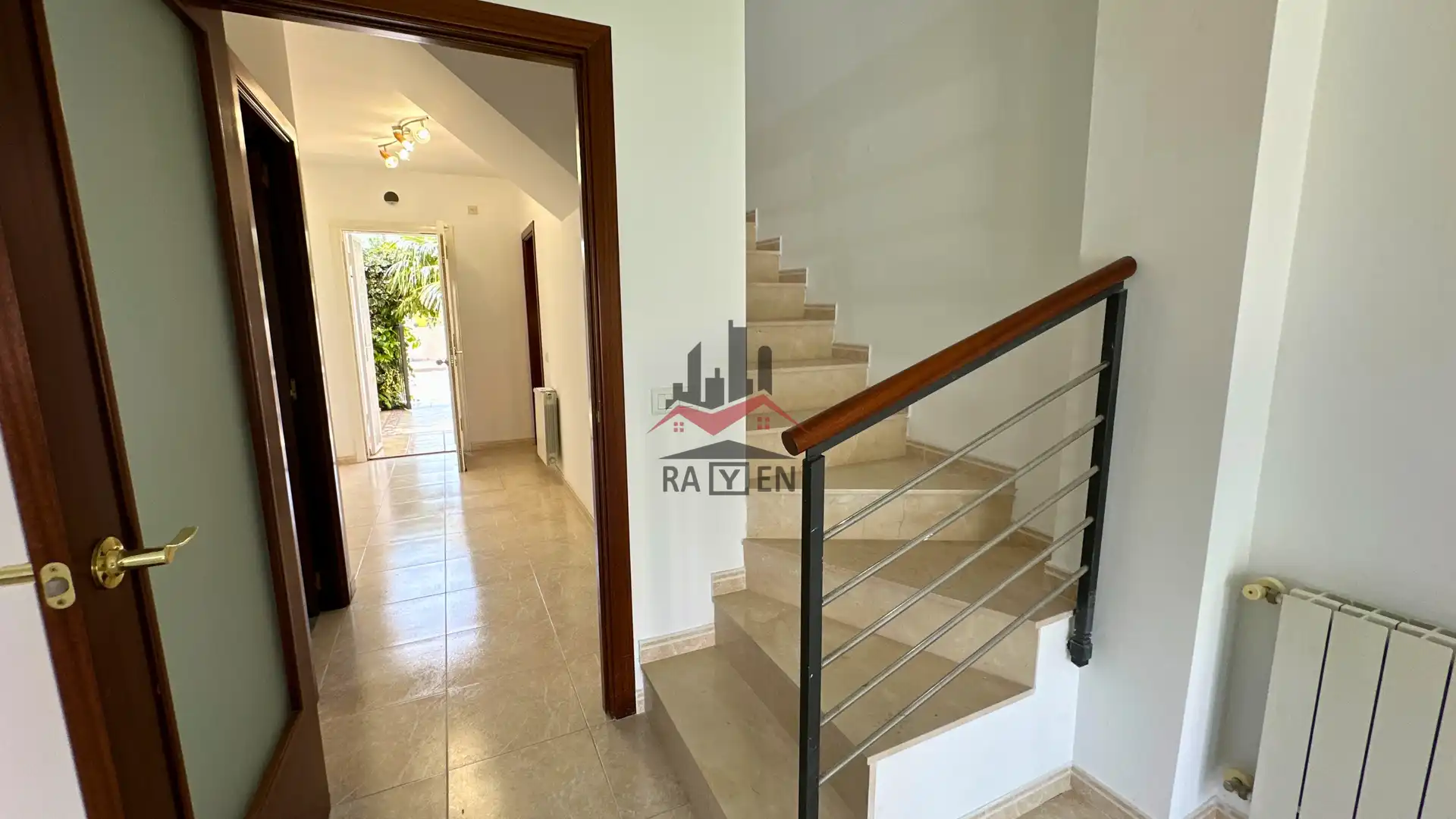 Houses for sale in del Poeta Apel·les Mestres, Poble Nou - Olivar Gran