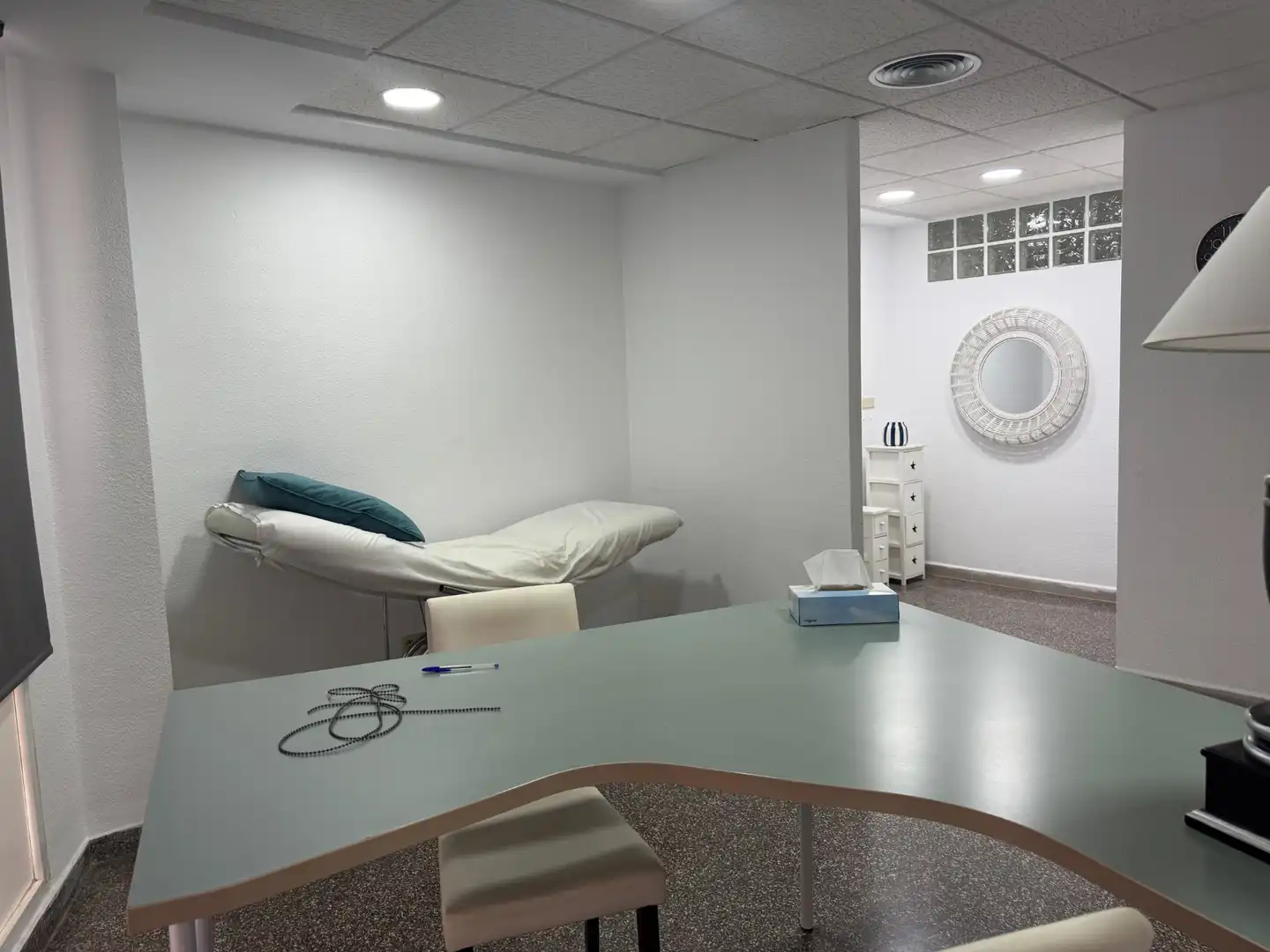 Office space with lift for sale in Carrer Poeta Miguel Hernandez 9, imagen 2