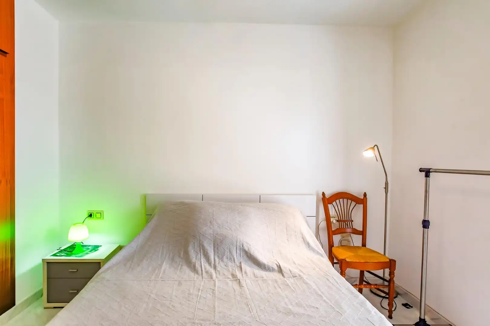 Habitación de Casa adosada en venta en El Vendrell con Calefacción, Terraza y Balcón
