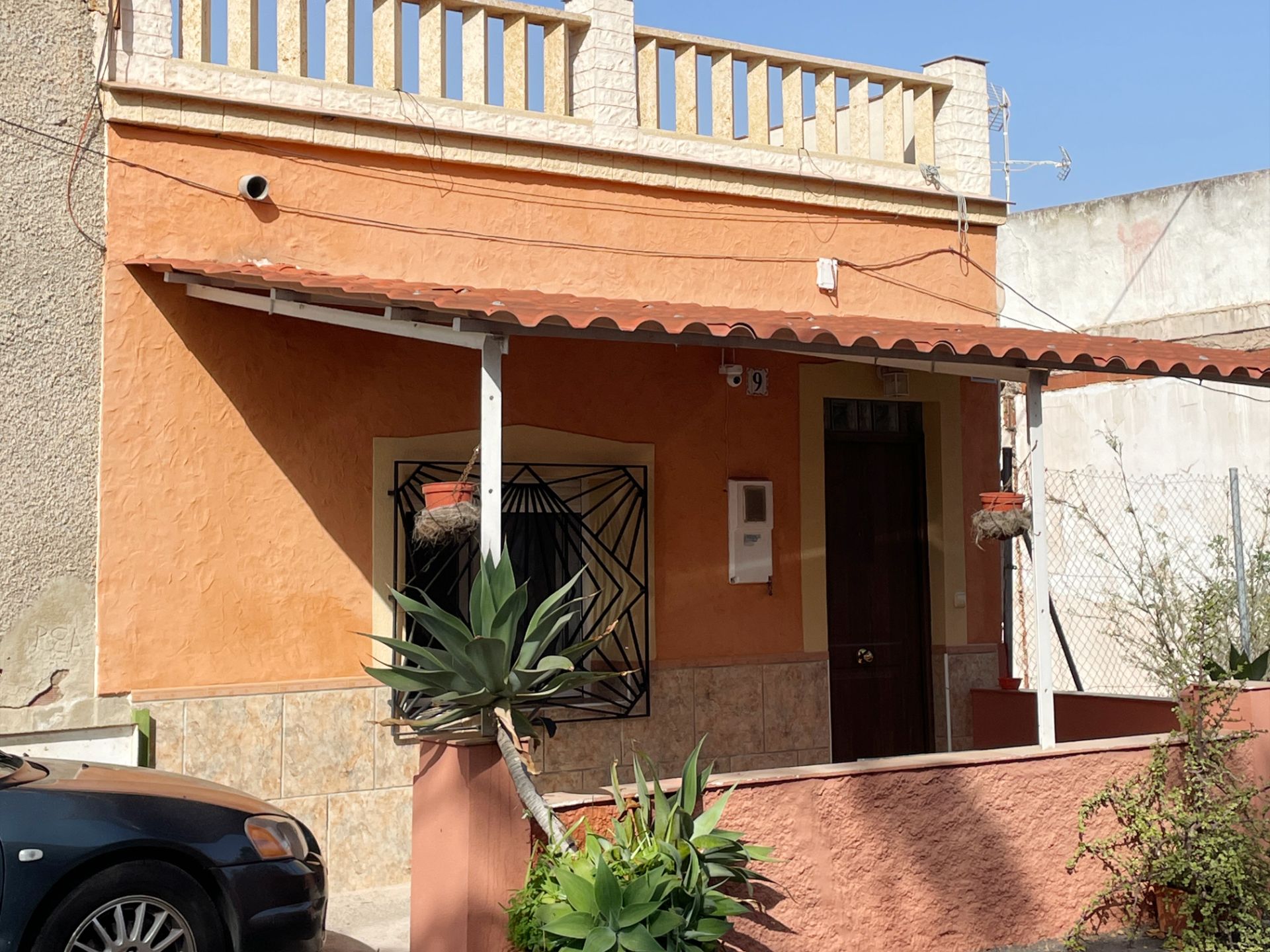 Vista exterior de Casa o xalet en venda en Cartagena amb Jardí privat, Terrassa i Moblat