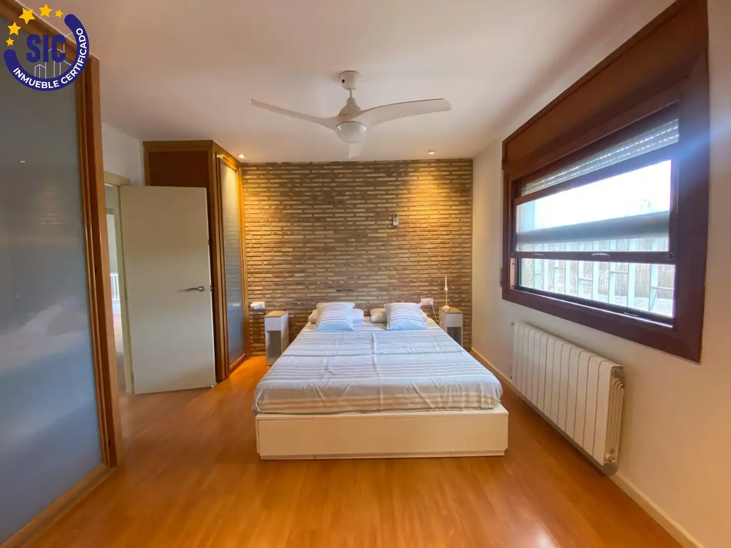 Habitación de Casa o chalet en venta en Torrent con Aire acondicionado, Calefacción y Jardín privado