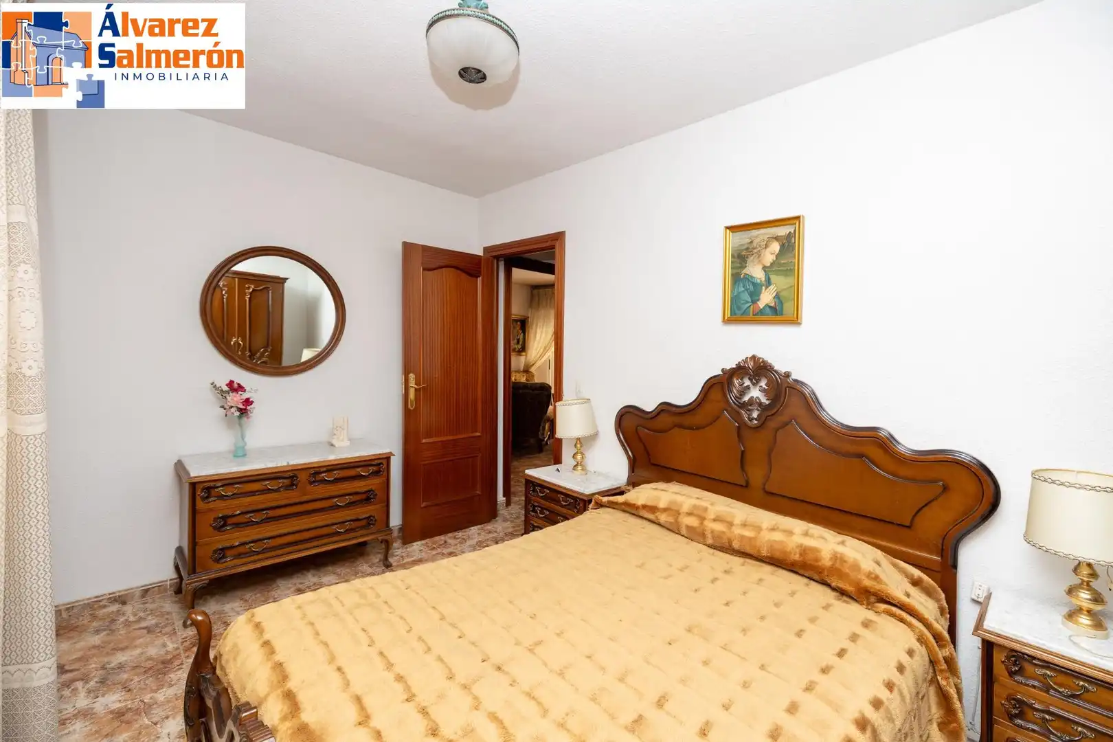 Bedroom of Flat for sale in Granada  with Terrace and Furnished