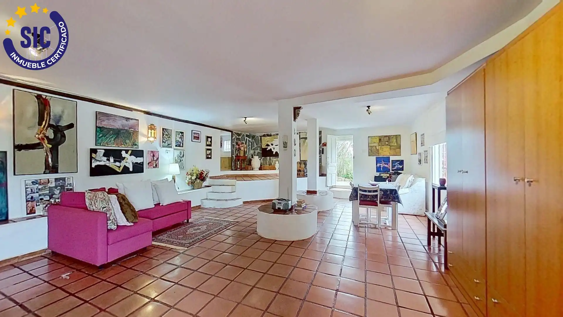Sala d'estar de Casa o xalet en venda en Chiva amb Jardí privat, Terrassa i Traster