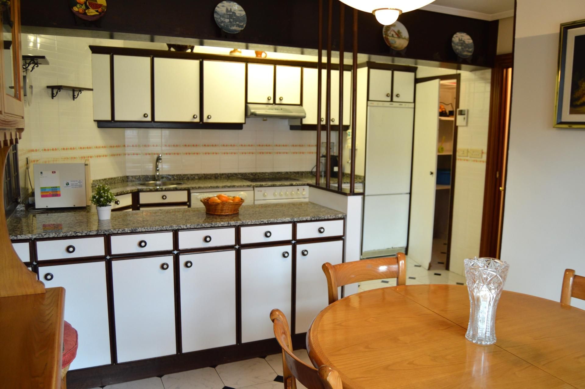 Kitchen of Flat for sale in Basauri   with Heating and Balcony