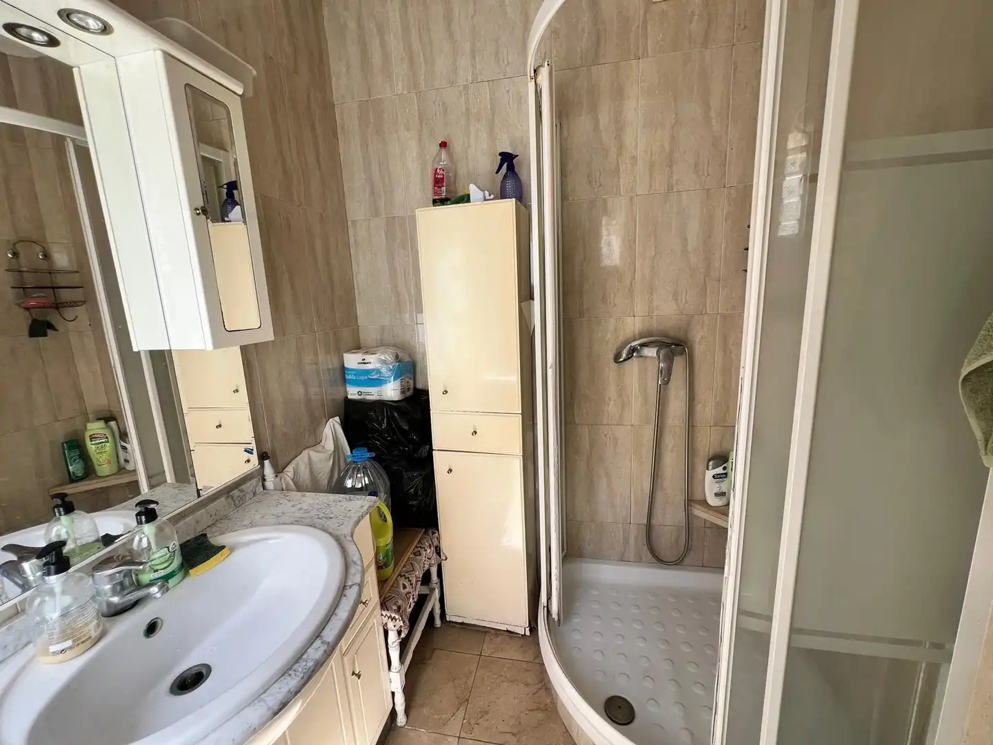 Bany de Casa o xalet en venda en Sabadell amb Aire condicionat, Calefacció i Jardí privat