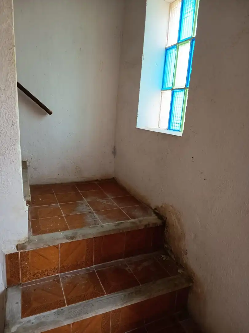 Casa adosada en venda en Garcia