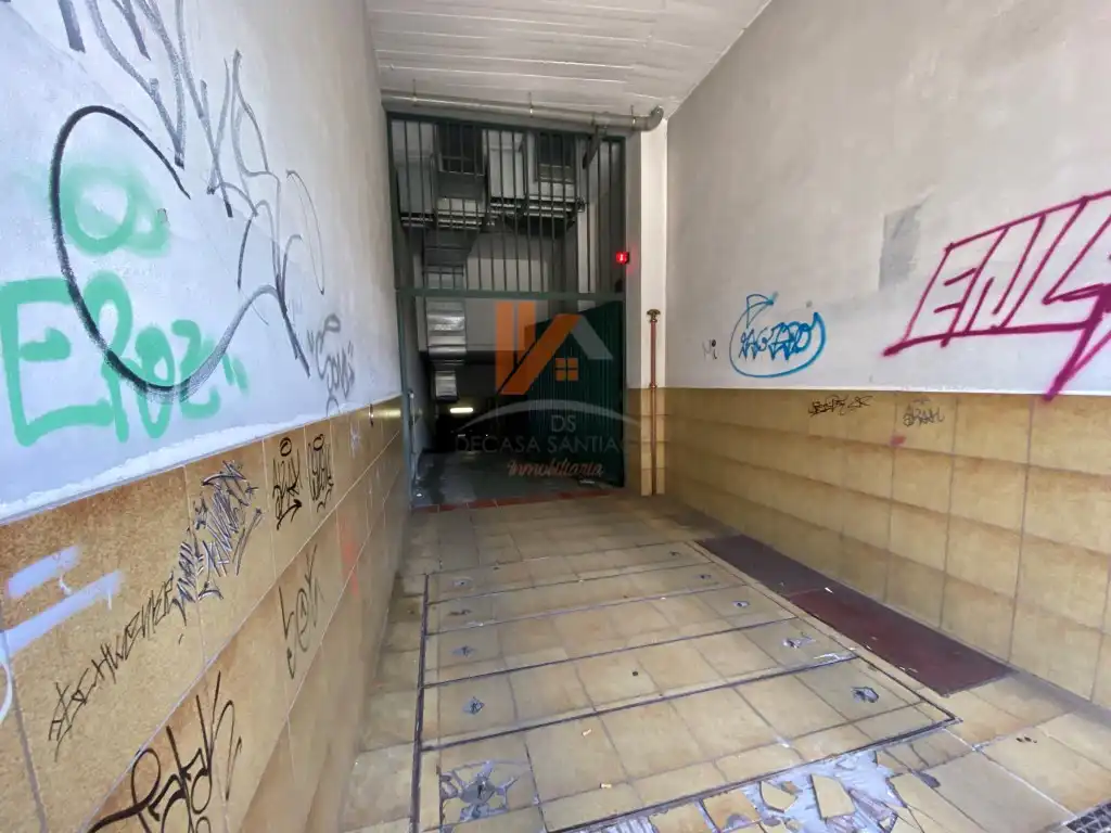 Garage for rent in Santiago de Compostela 