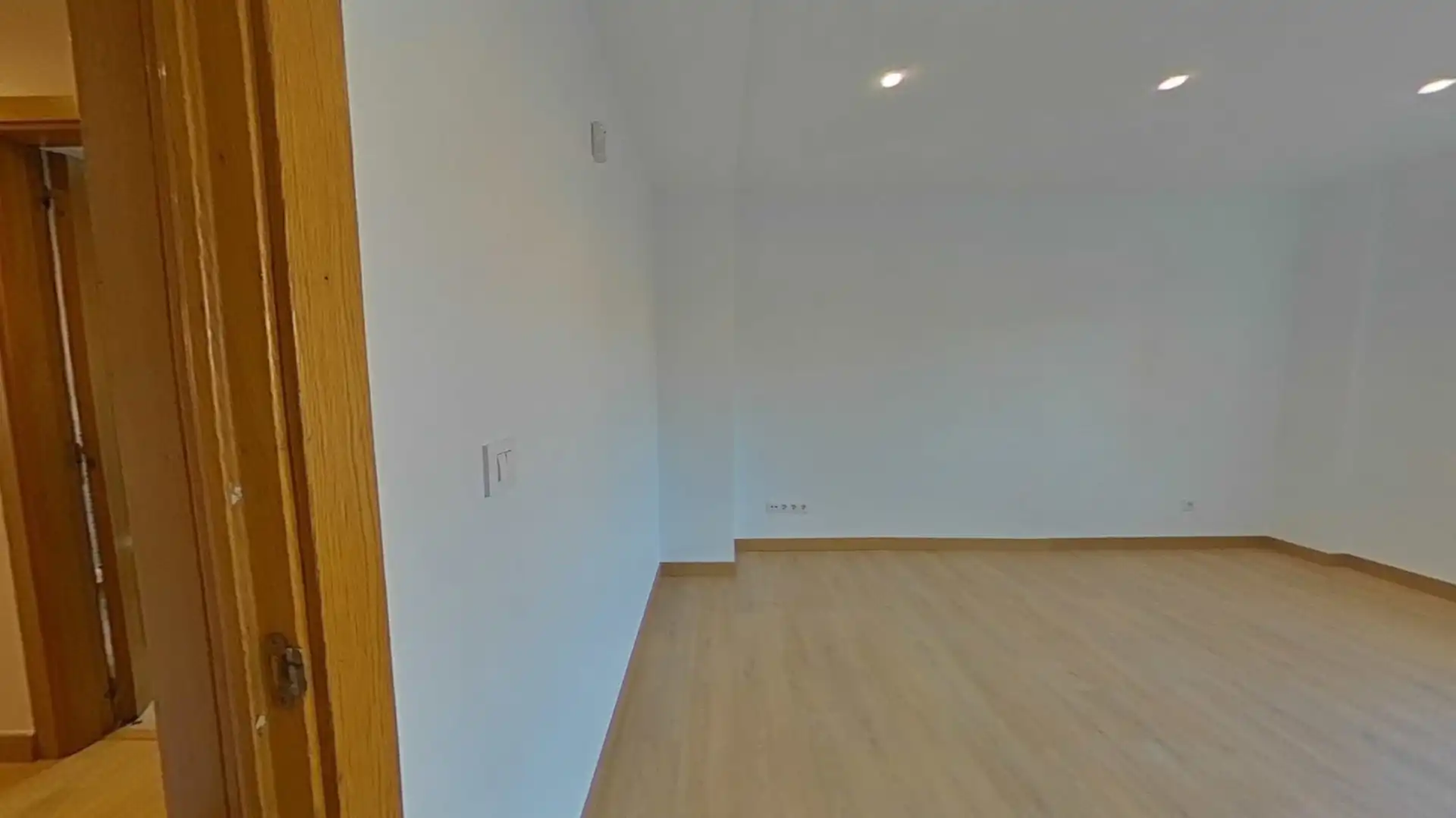 Habitación de Piso en venta en Madrid con Aire acondicionado y Calefacción