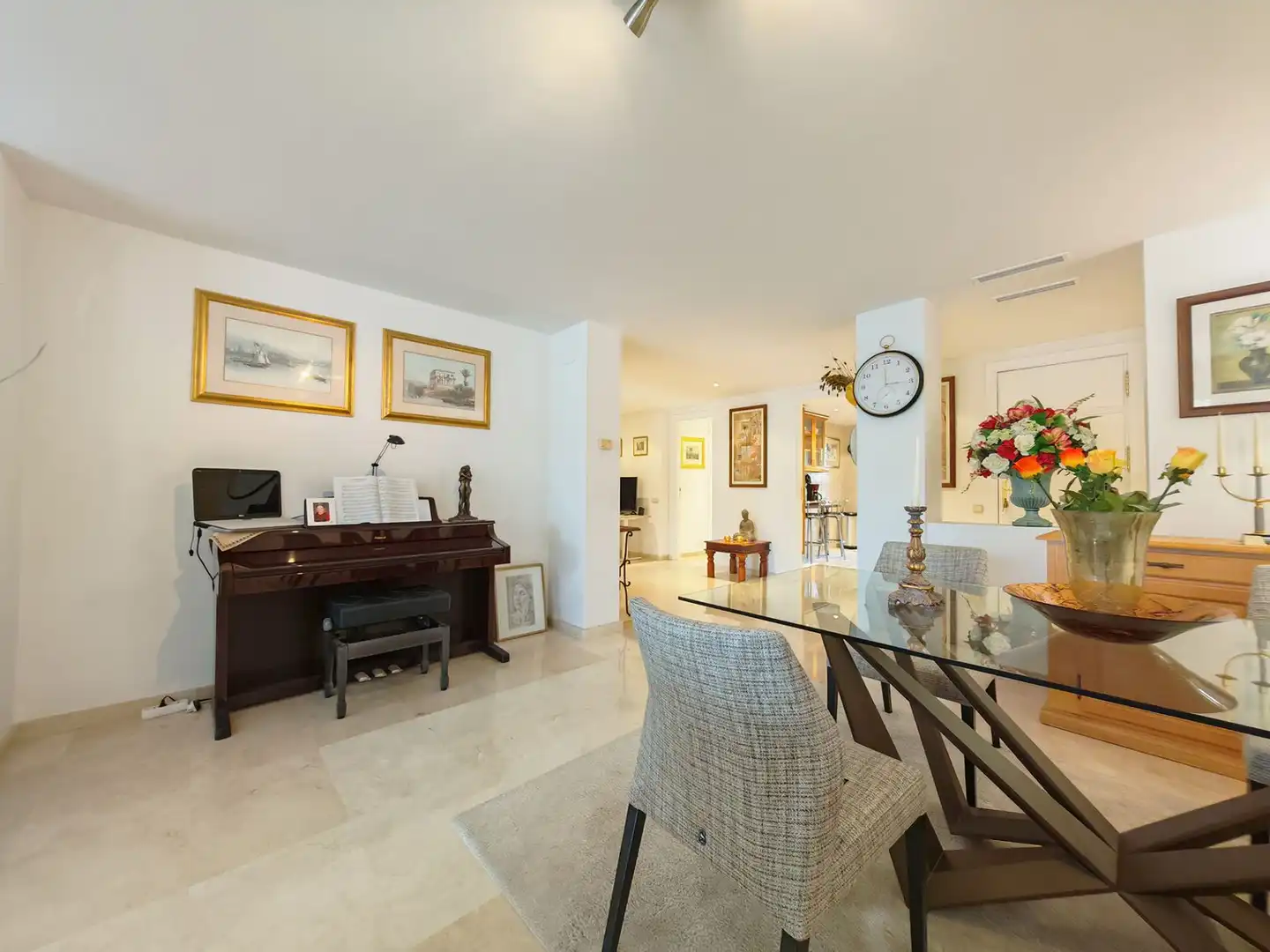 Esszimmer von Wohnungen zum Verkauf in Marbella mit Terrasse, Möbliert und Gemeinschaftspool