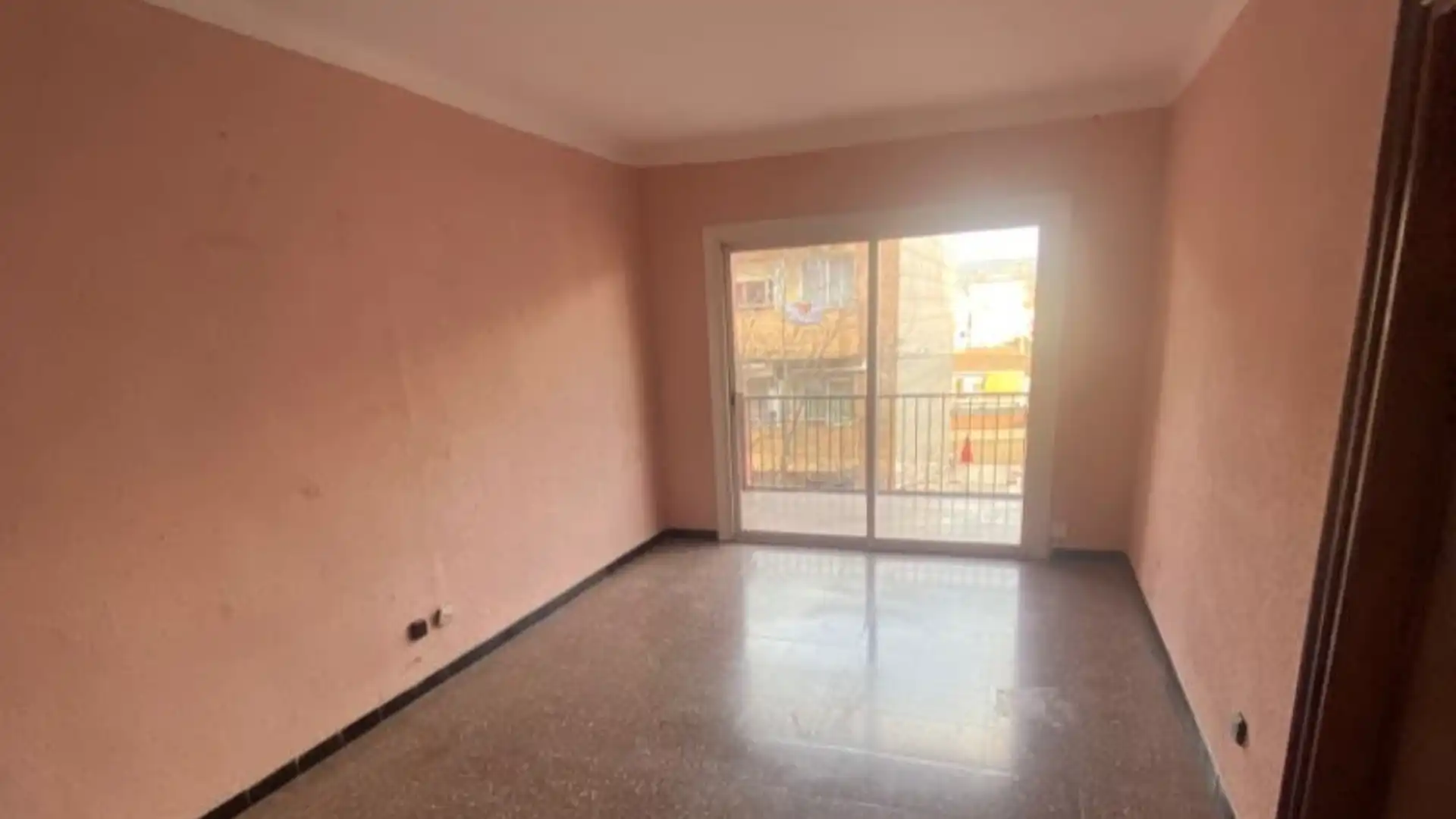 Bedroom of Flat for sale in Girona Capital