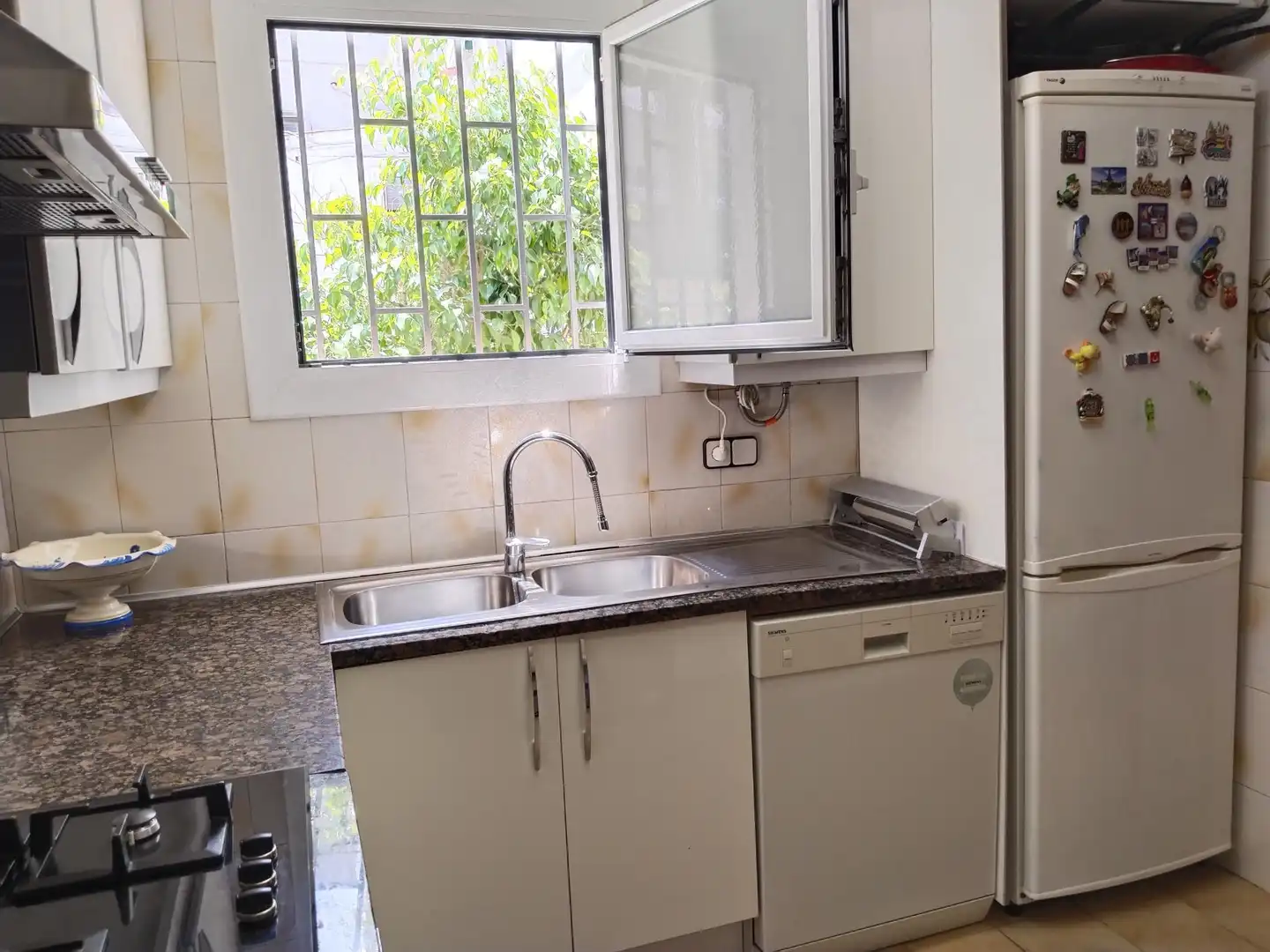 Cocina de Piso en venta en Barcelona con Calefacción y Balcón