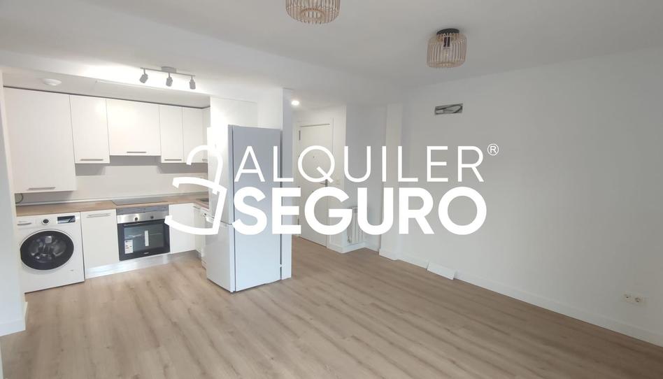 Photo 1 of Flat to rent in Camarillas, Casco Histórico de Barajas, Madrid