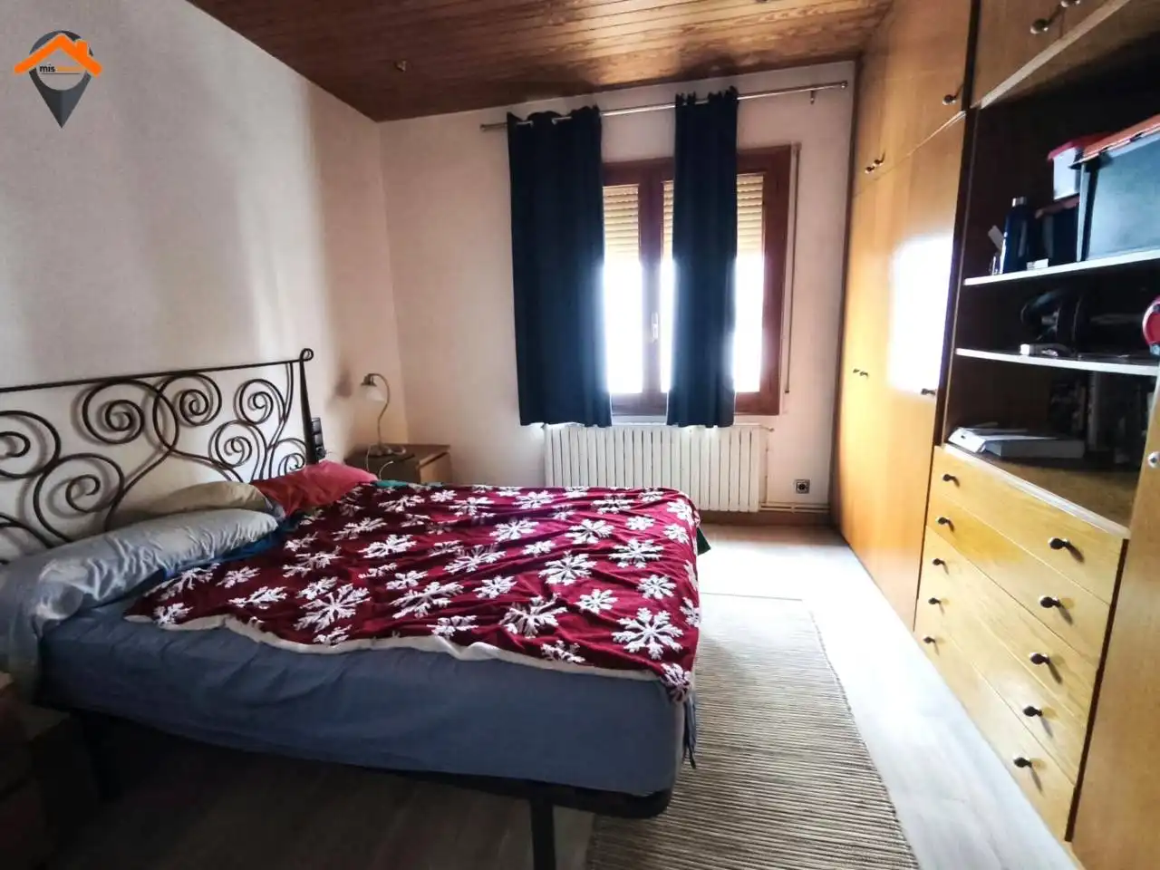 Schlafzimmer von Wohnung zum Verkauf in Sabadell mit Klimaanlage, Heizung und Parkett
