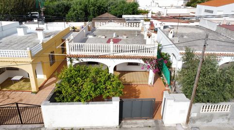 CHALET A 100 METROS DE LA PLAYA, imatge 3