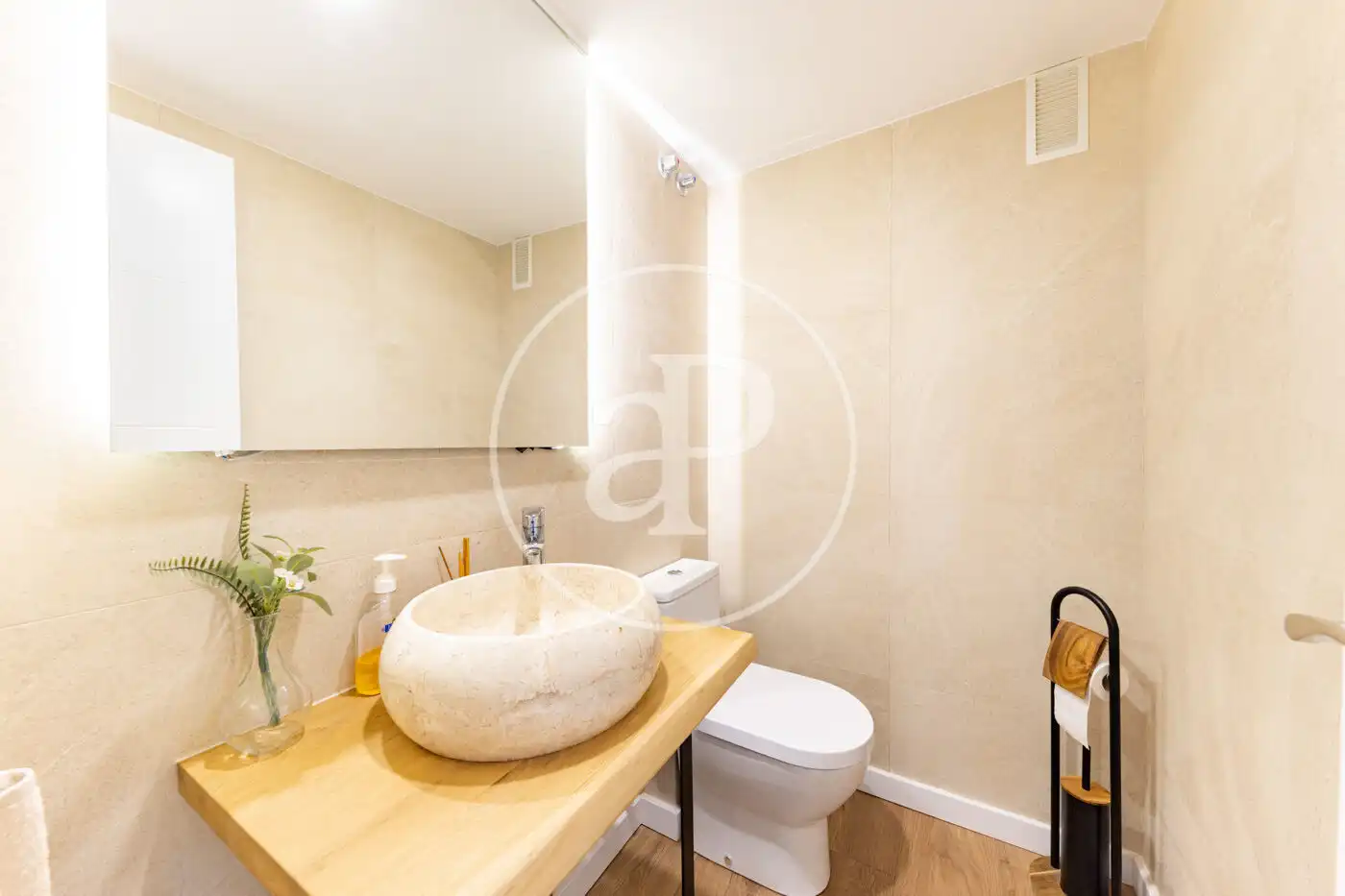 Bathroom of Duplexes for sale in Calvià  with Air Conditioner, Heating and Private garden