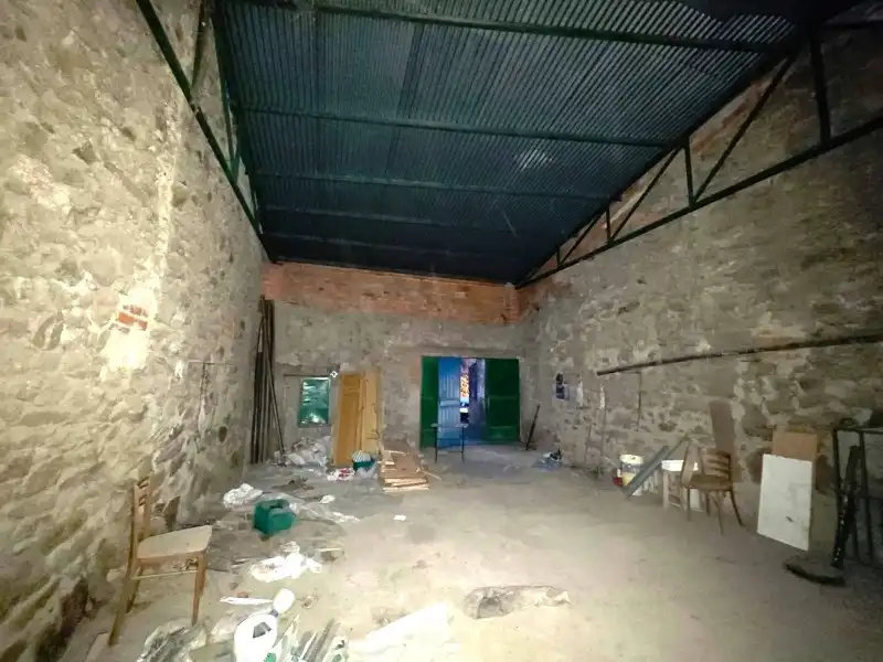 Local en venta en Oliva de Plasencia