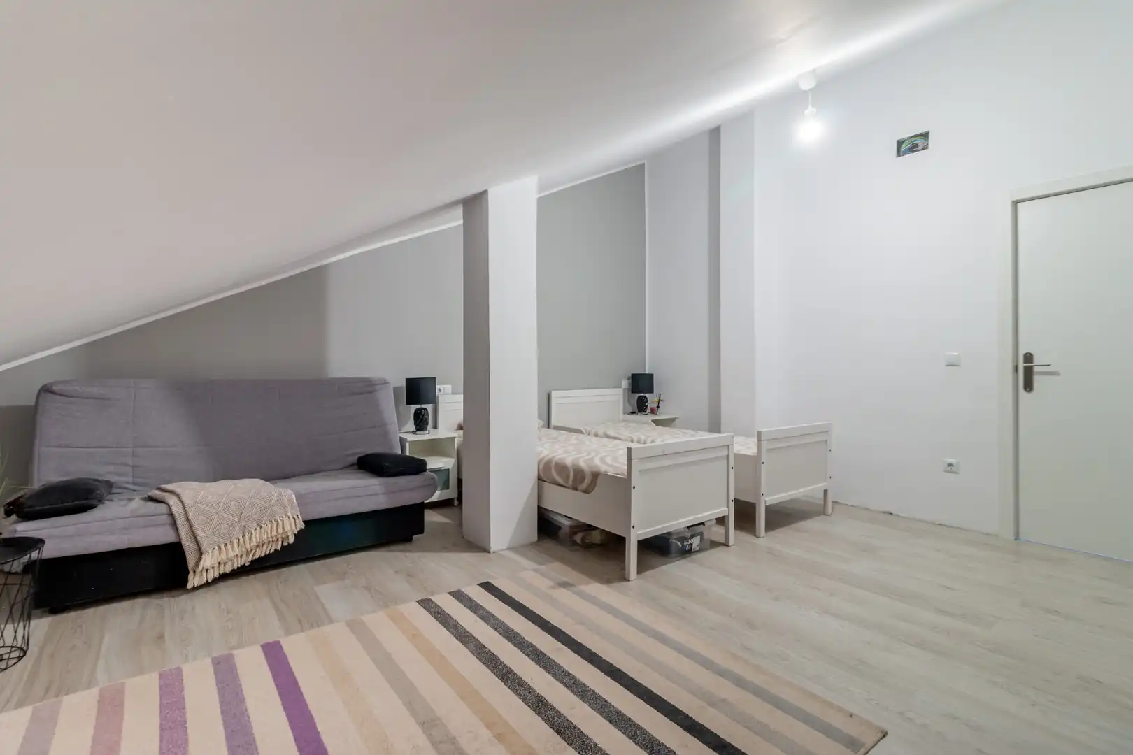 Villa mit Pool zum Verkauf in Barrio Venecia - Nueva Alcalá, imagen 48