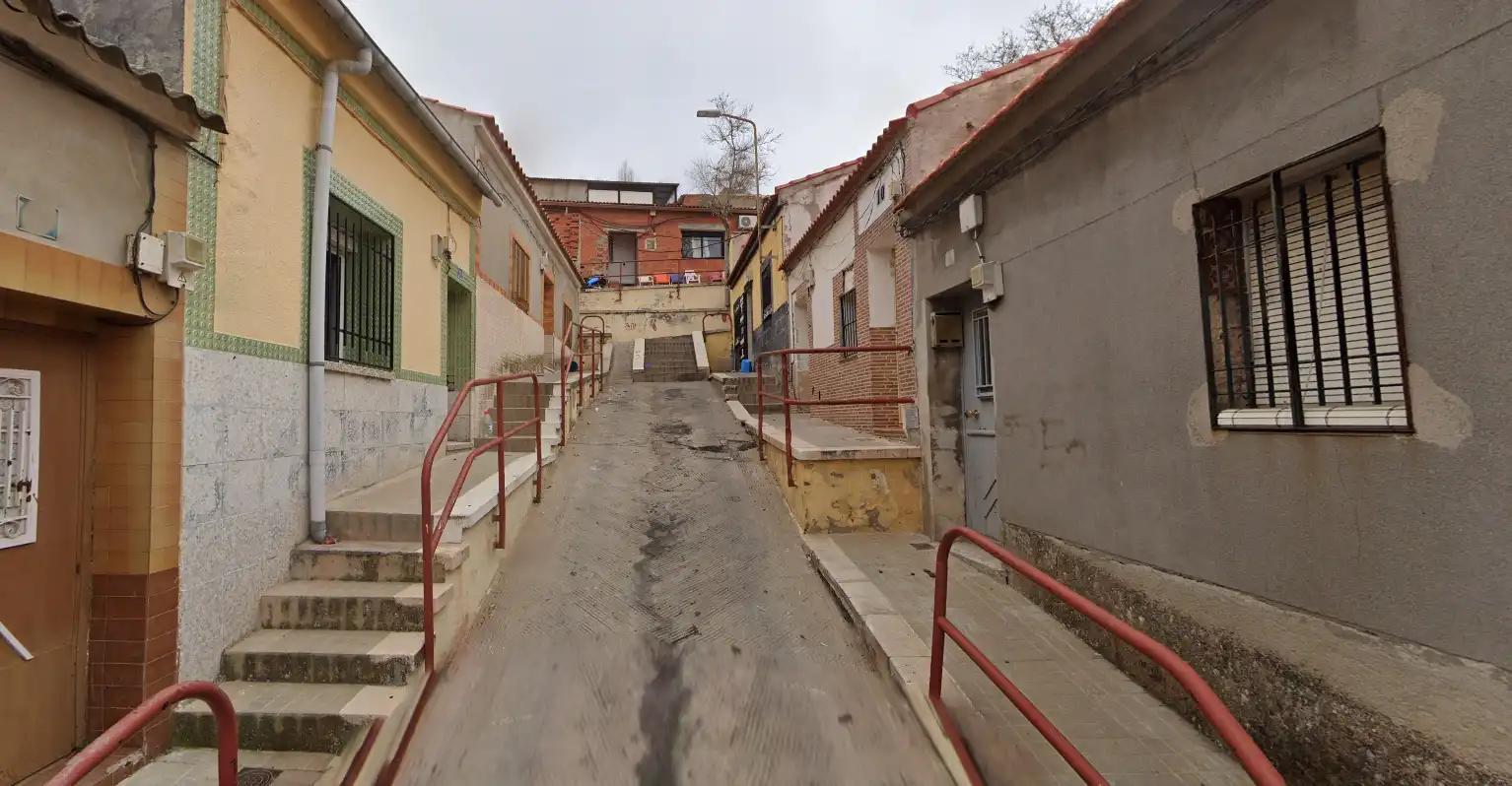 Exterior view of Detached homes for sale in Puertollano