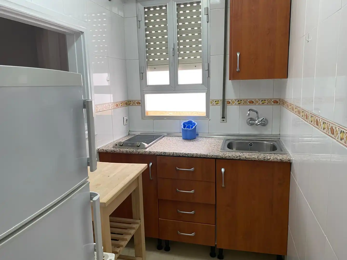 Cocina de Apartamento de alquiler en Córdoba con Calefacción, Amueblado y Lavadora