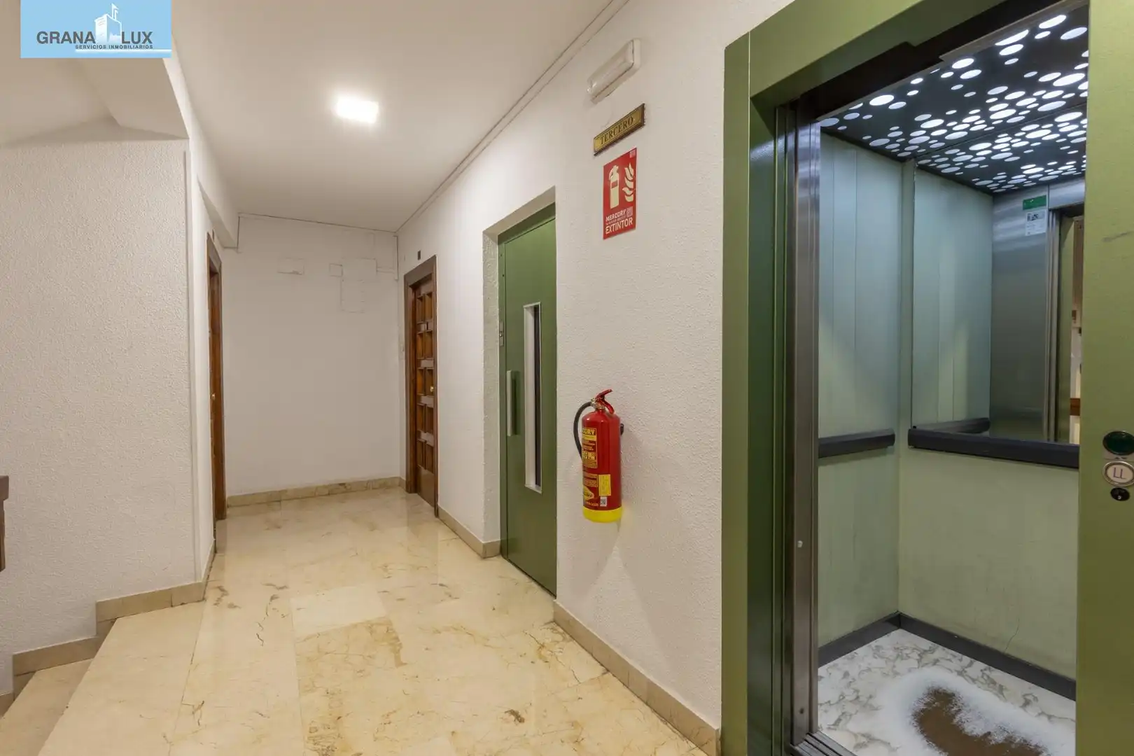 Pis en venda en Granada