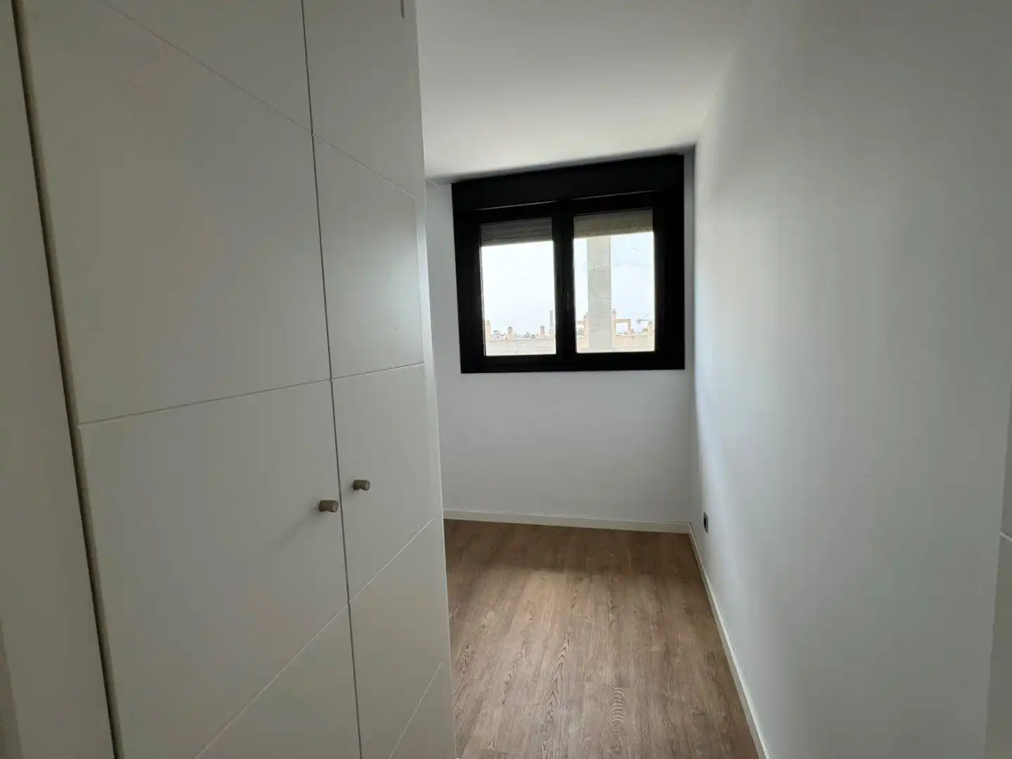 Dormitori de Àtic en venda en Bormujos amb Aire condicionat, Parquet i Terrassa