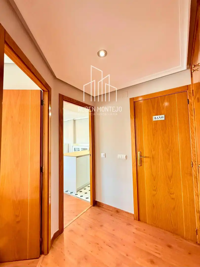 Wohnung zur Miete in Villamayor mit Heizung, Terrasse und Möbliert