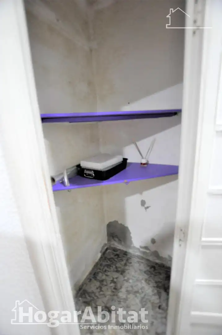 Schlafzimmer von Erdgeschoss zum Verkauf in Manises mit Klimaanlage und Heizung