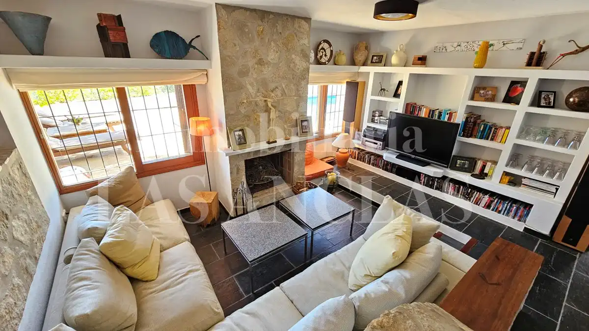 Sala d'estar de Casa o xalet en venda en Sant Josep de sa Talaia amb Aire condicionat, Terrassa i Traster