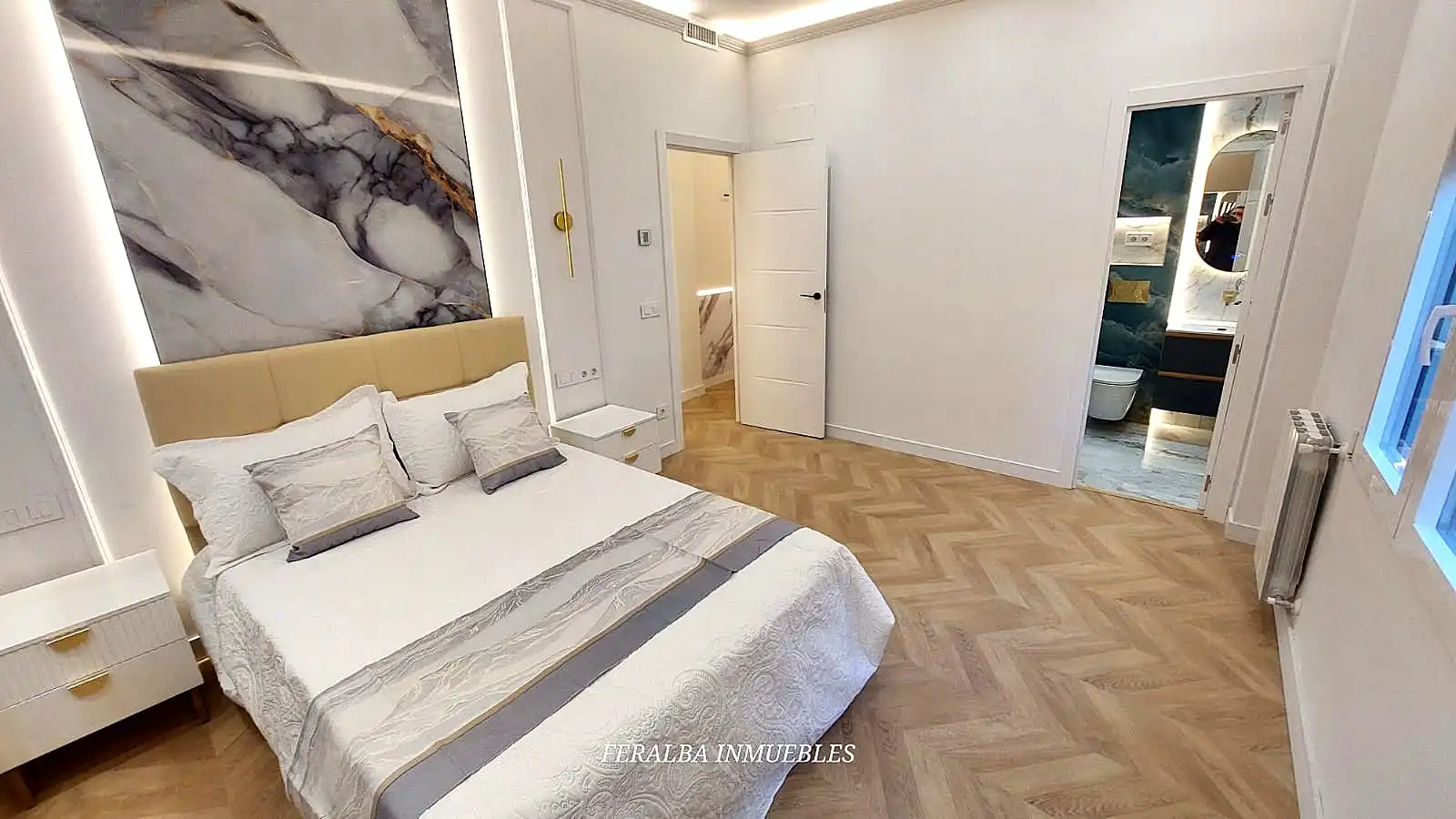 Habitación de Piso en venta en Madrid con Amueblado