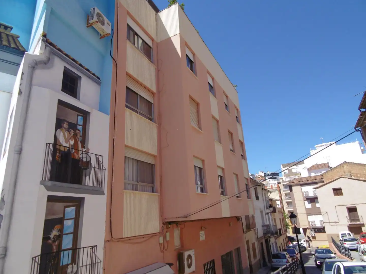 Vista exterior de Àtic en venda en L'Alcora amb Aire condicionat i Terrassa