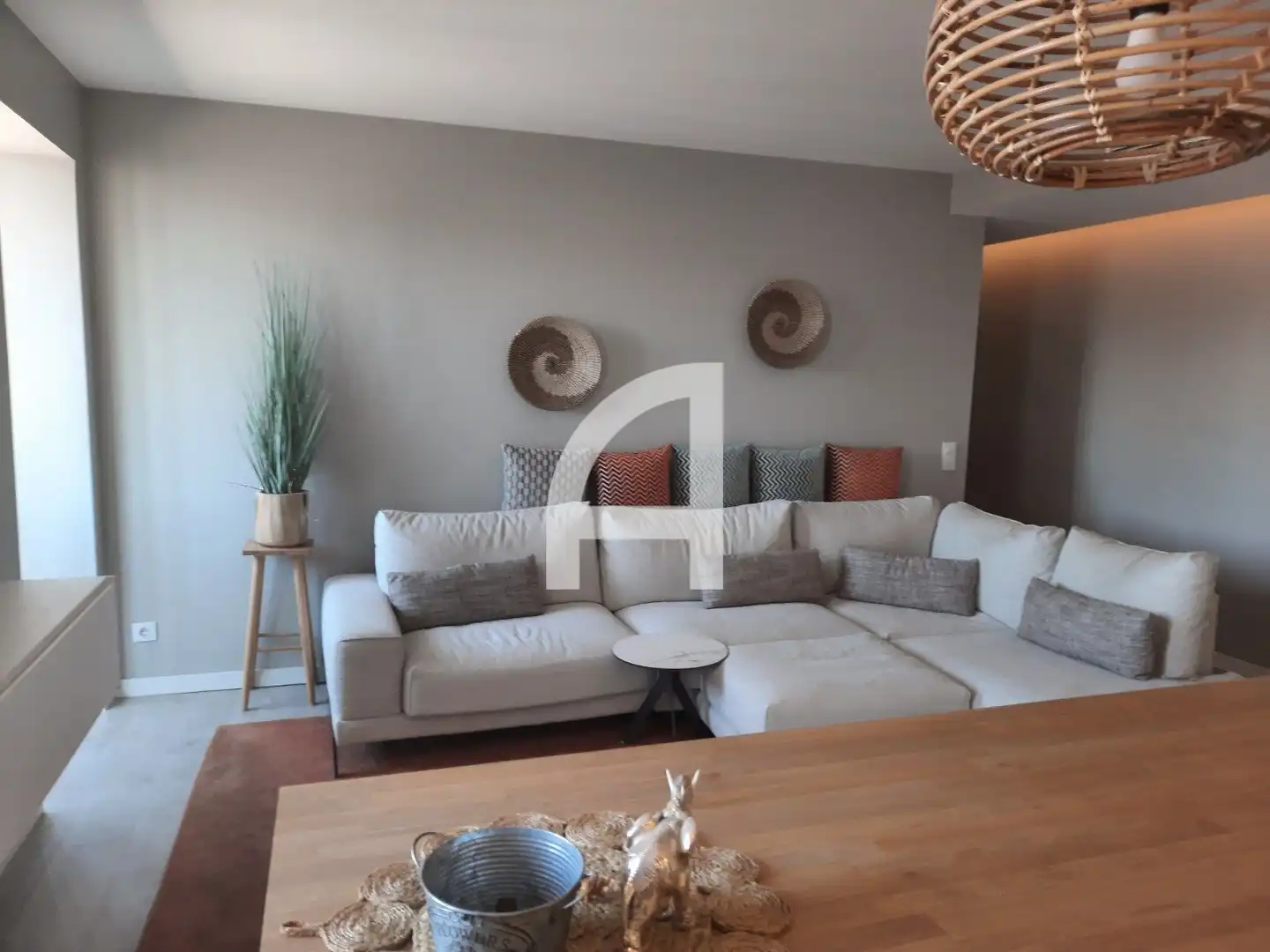 Sala de estar de Piso de alquiler en Girona con Aire acondicionado, Calefacción y Terraza