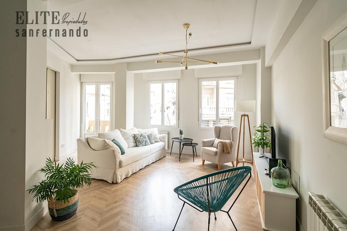 Living room of Flat for sale in Santander  with Heating