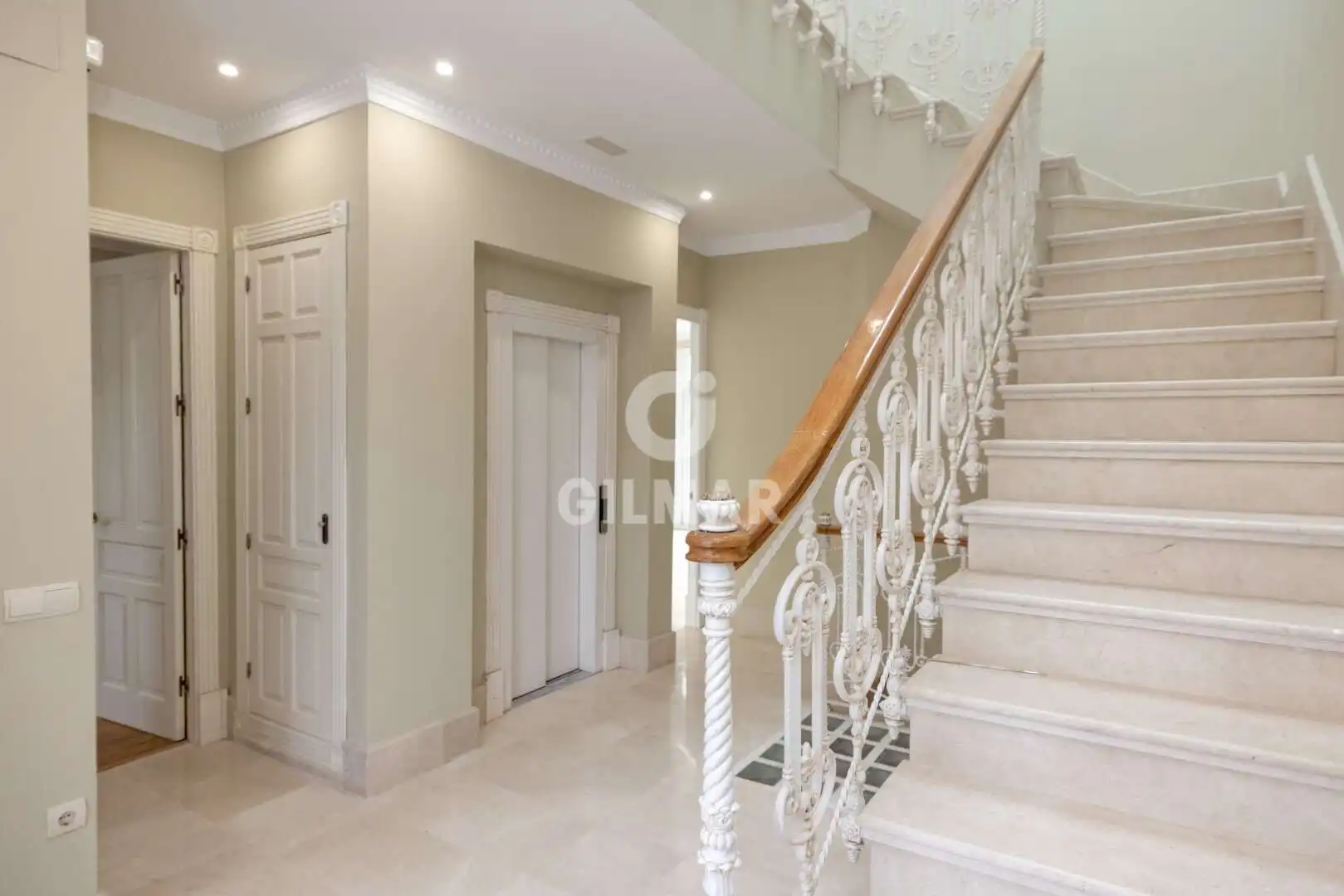 Houses for sale in Jerez de la Frontera  with Heating, Private garden and Swimming Pool