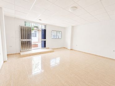 Gewerbefläche zur Miete in Calle Canalejas