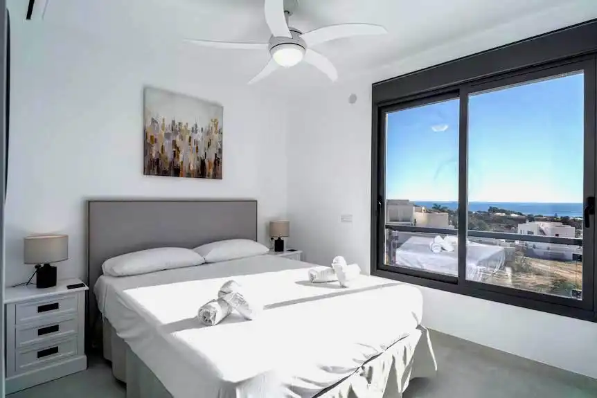 Habitación de Casa o chalet en venta en Nerja con Aire acondicionado y Piscina