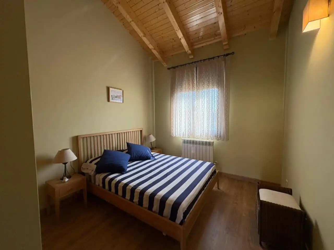 Dormitori de Casa o xalet en venda en Sancti-Spíritus (Salamanca) amb Calefacció, Jardí privat i Moblat