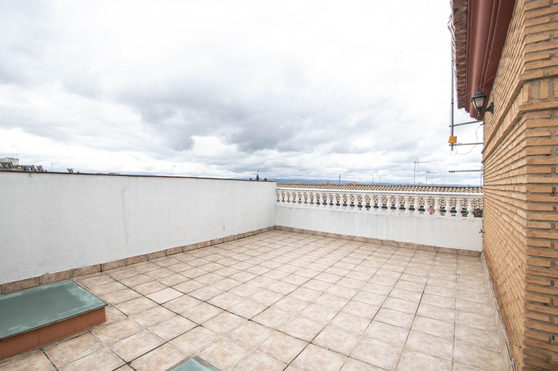 Casa adosada en venda a Calle de Miguel Hernández