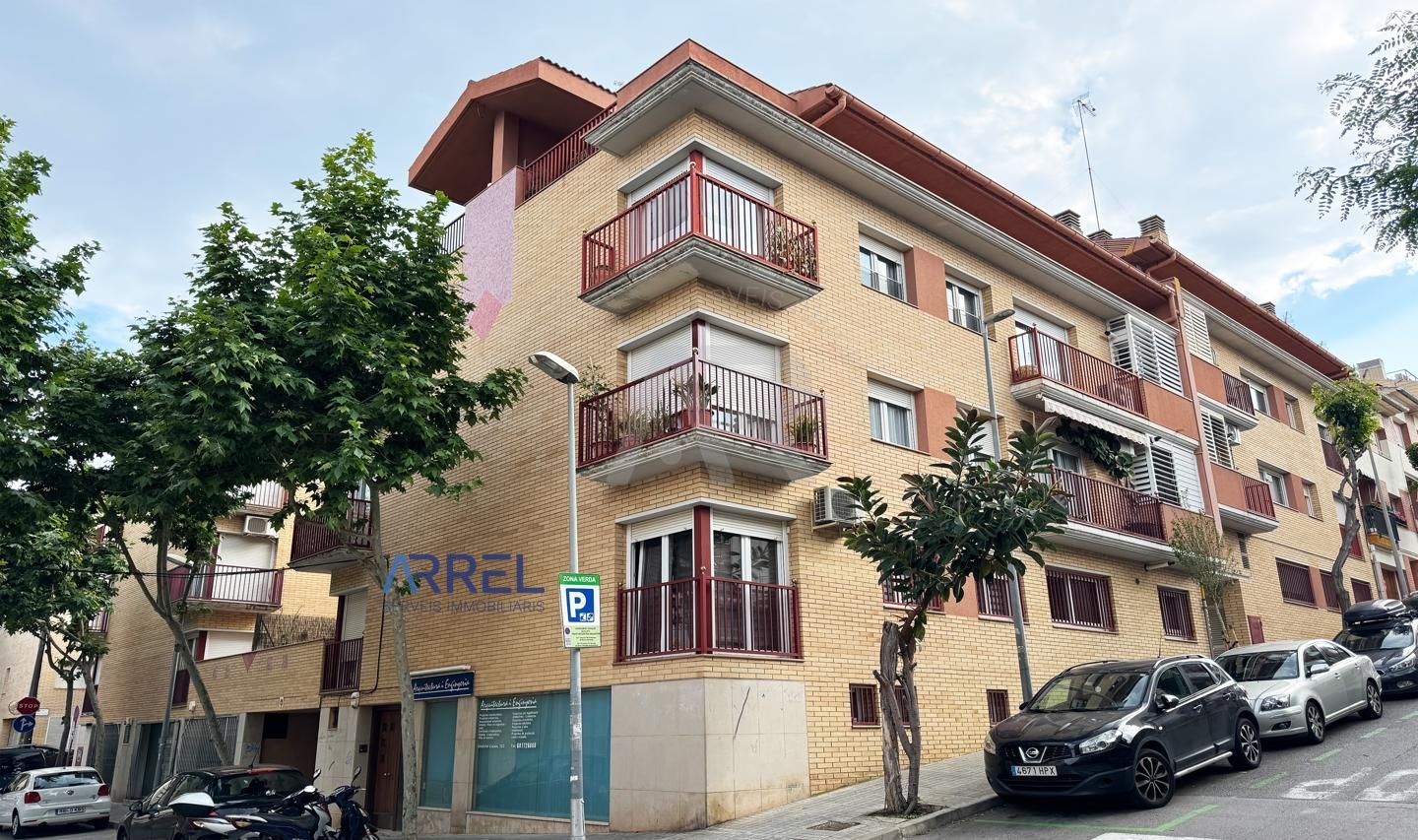 Vista exterior de Planta baixa en venda en El Masnou amb Aire condicionat i Terrassa